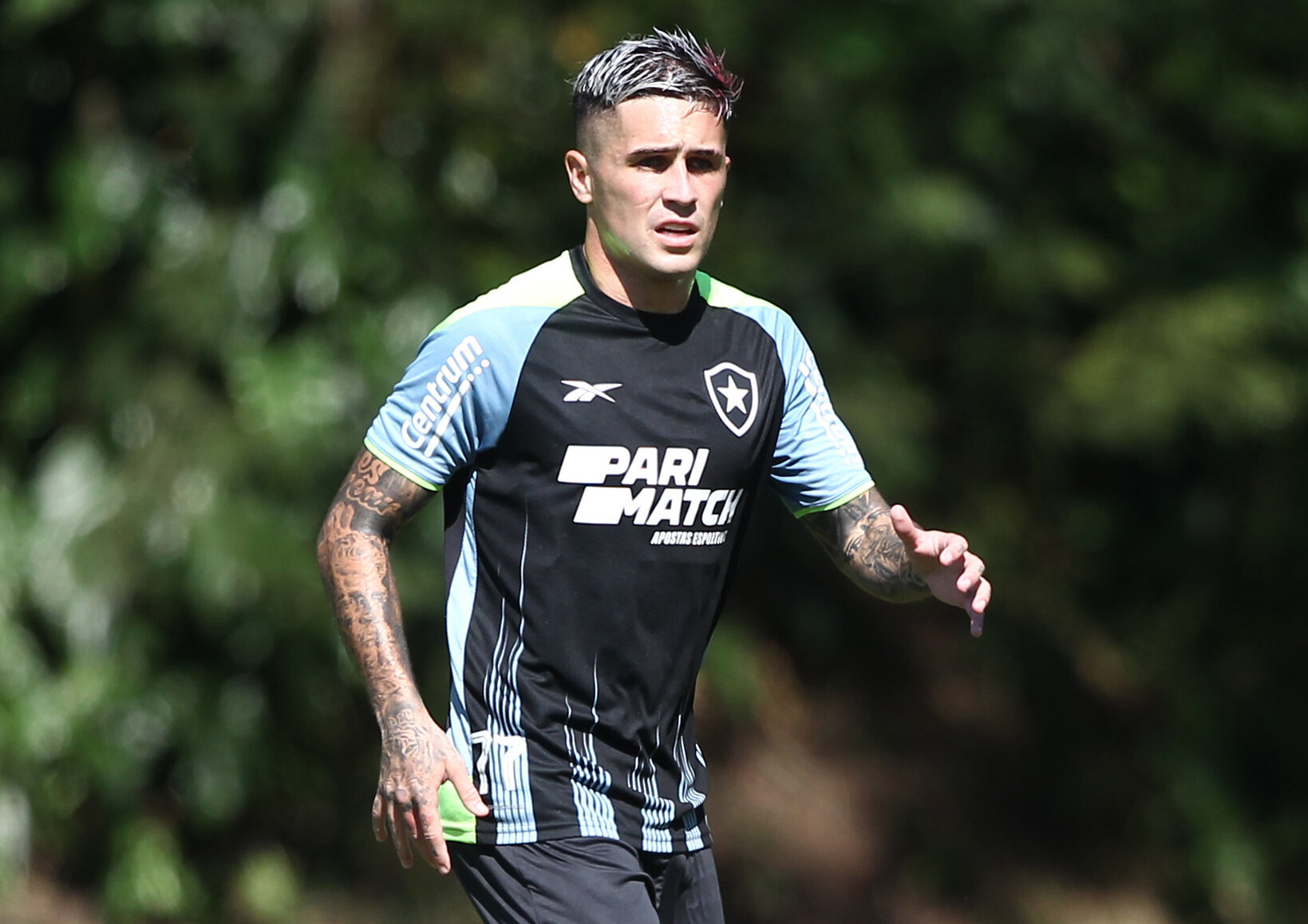 Diego Hernández. Treino do Botafogo (Foto: Vitor Silva/Botafogo FR)