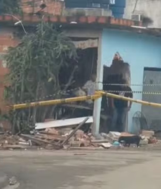 Explosão deixa feridos em Santa Cruz