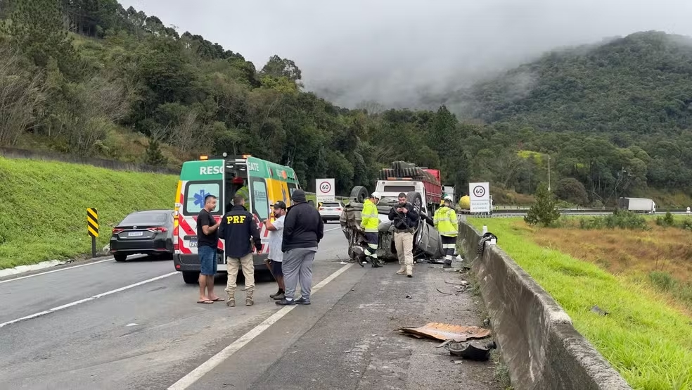 Dunga sofre acidente de carro no Paraná