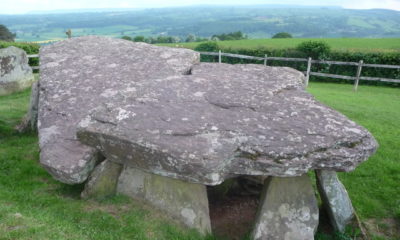 A fascinante lenda da pedra de Artur: Mito e história incríveis