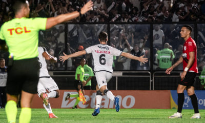 Lucas Piton. Vasco x Atlético-GO (Foto: Leandro Amorim/Vasco)