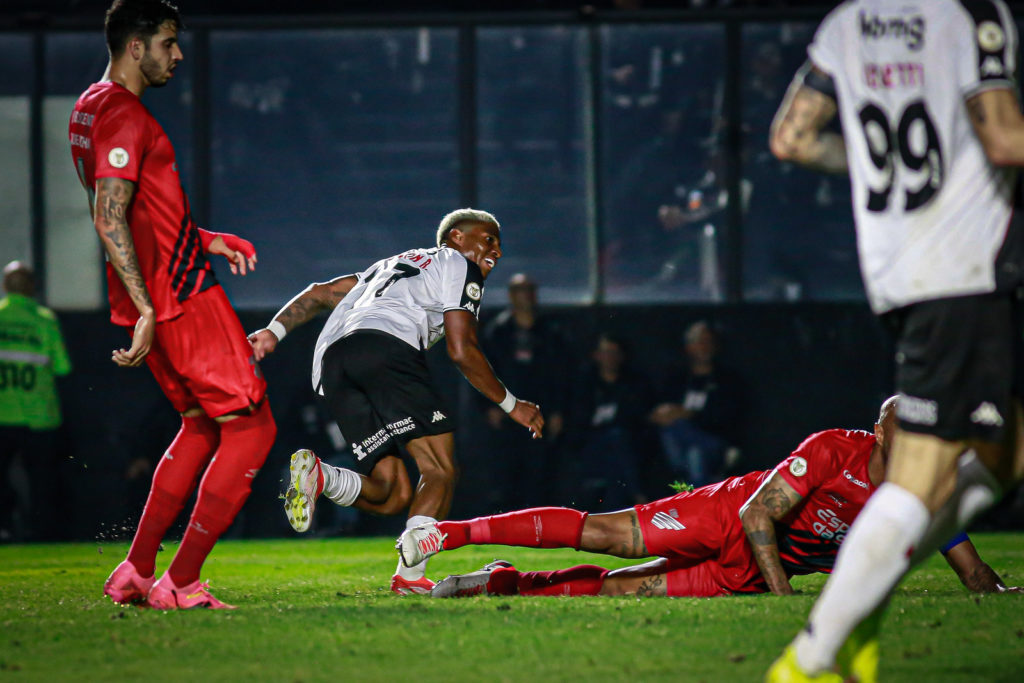 Emerson Rodríguez. Vasco x Athletico-PR (Foto: Matheus Lima/Vasco)