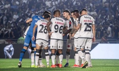 Atuações do Vasco contra o Atlético-GO: defesa brilha e ataque é nulo