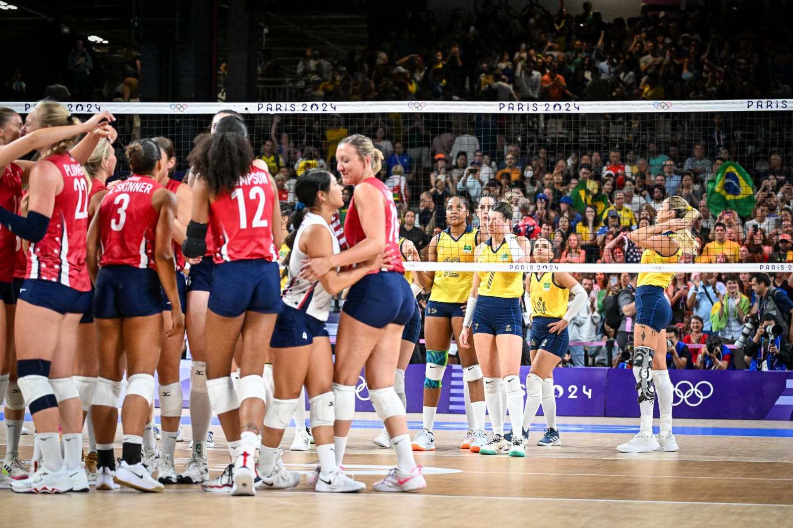 Seleção americana de vôlei feminino.