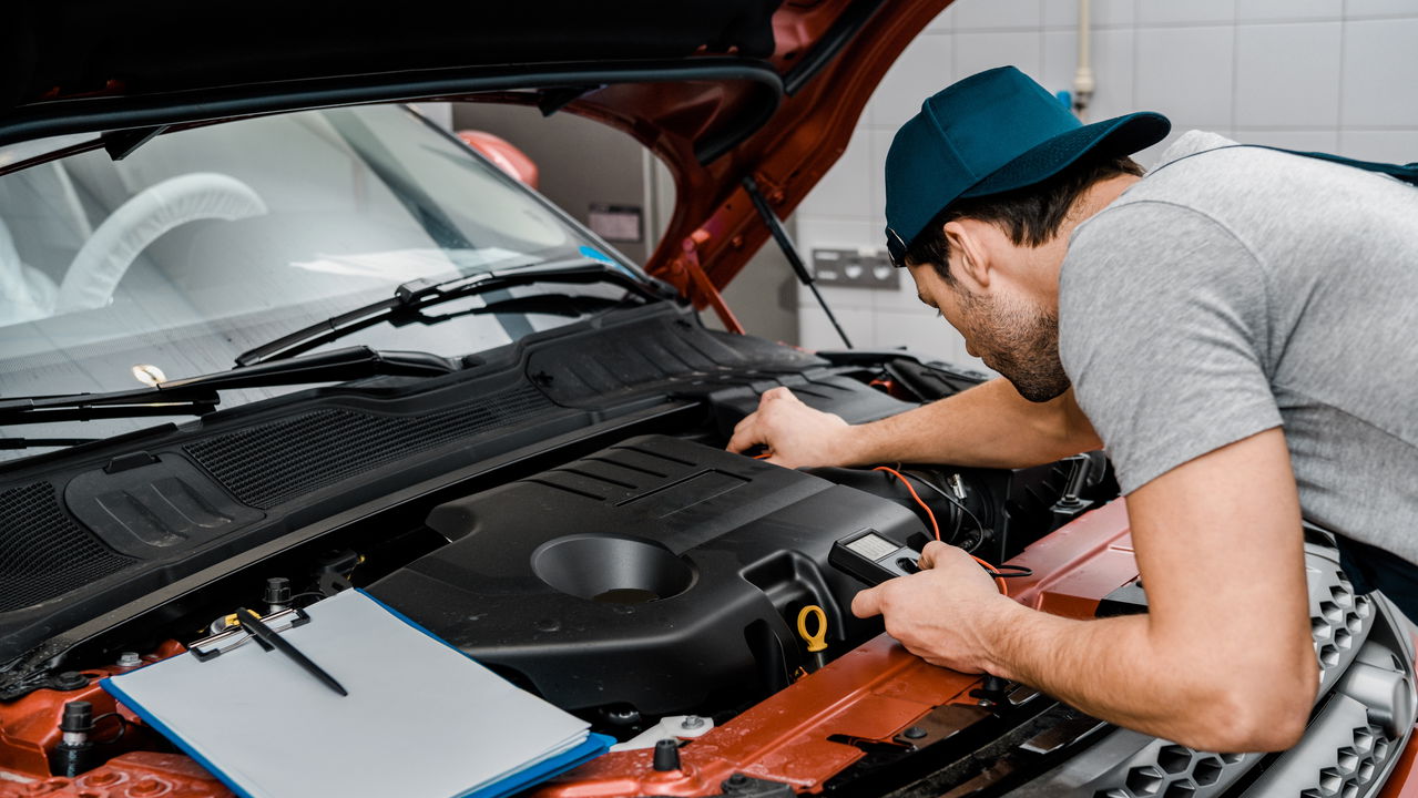 Como Carregar a Bateria do Carro em Situações de Emergência