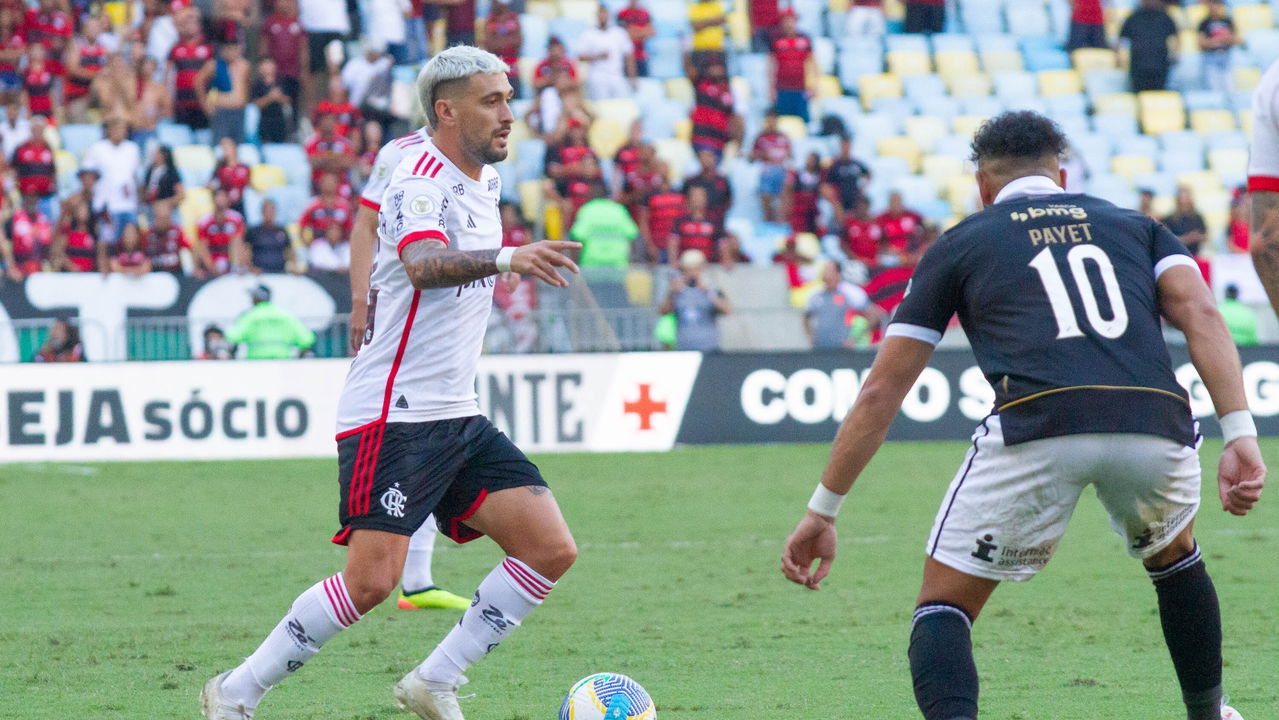 Flamengo Renovação de Contrato de Giorgian De Arrascaeta Até 2026: Salário Atualizado e Desempenho Internacional