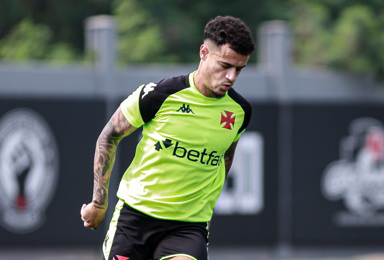 Coutinho. Treino do Vasco (Foto: Matheus Lima/Vasco)