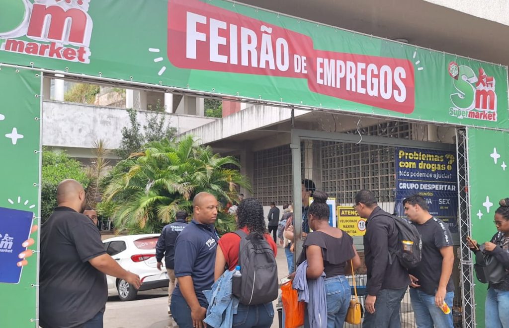 Feirão de empregos Supermarket.