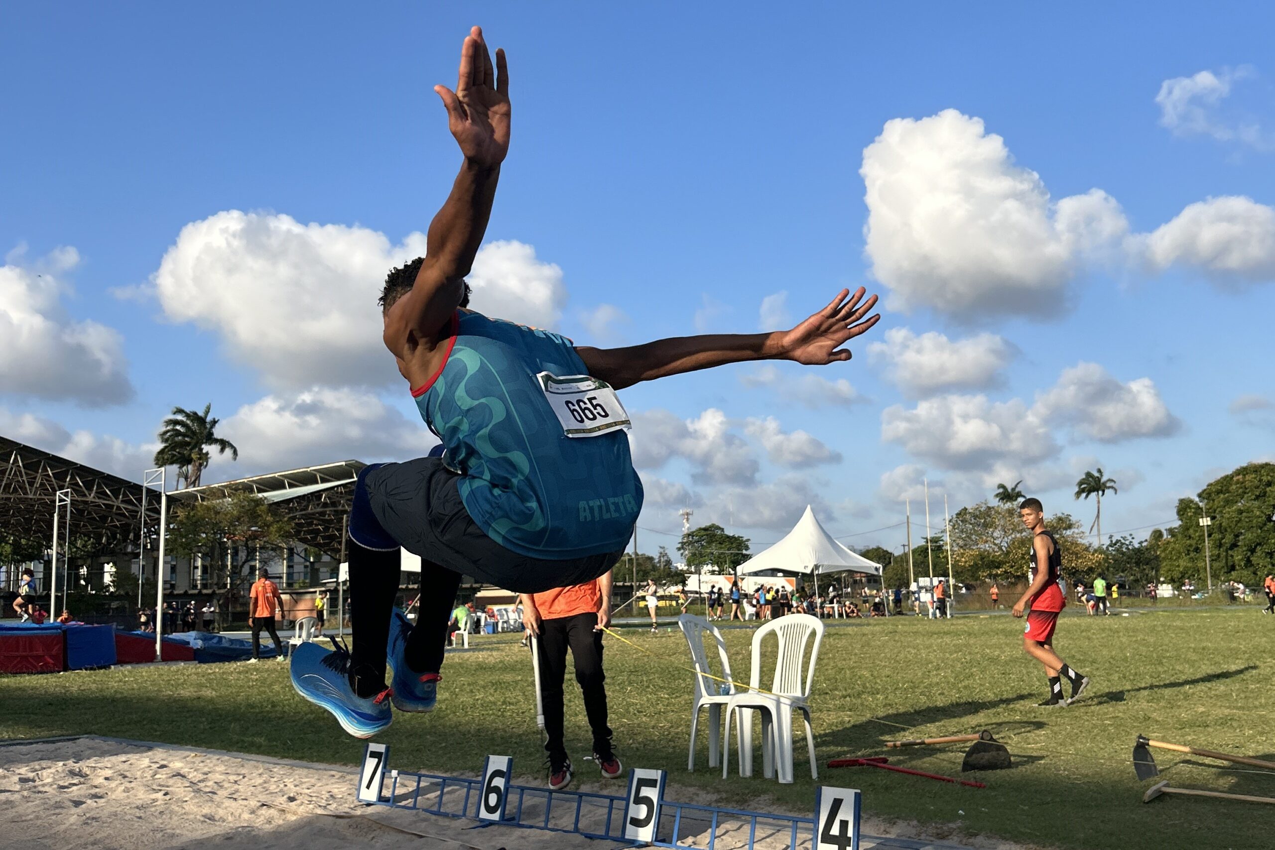 RJ conquista 16 medalhas de ouro na estreia dos Jogos Escolares Brasileiros