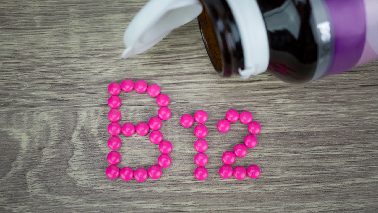 Deficiência de vitamina B12: Sintomas, Causas e Cuidados Essenciais