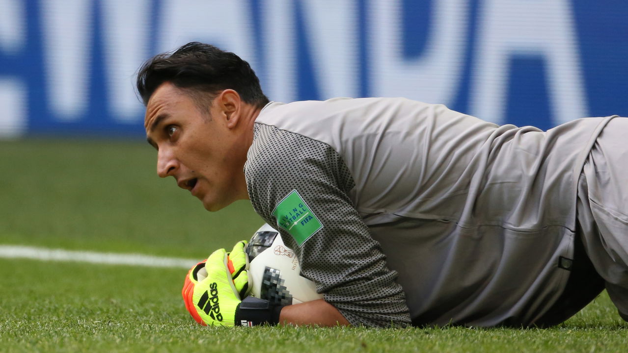 Goleiro Keylor Navas tem interesse em vestir as cores do Barcelona