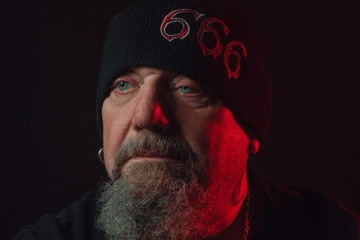 Paul Di'Anno, ex-vocalista da banda Iron Maiden, morreu aos 66 anos