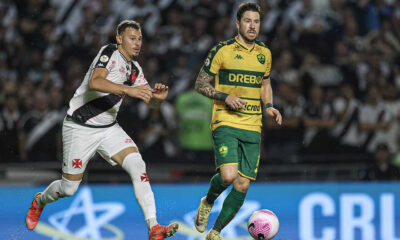 Atuações do Vasco contra o Cuiabá: Hugo Moura garante vitória em noite de baixa criação