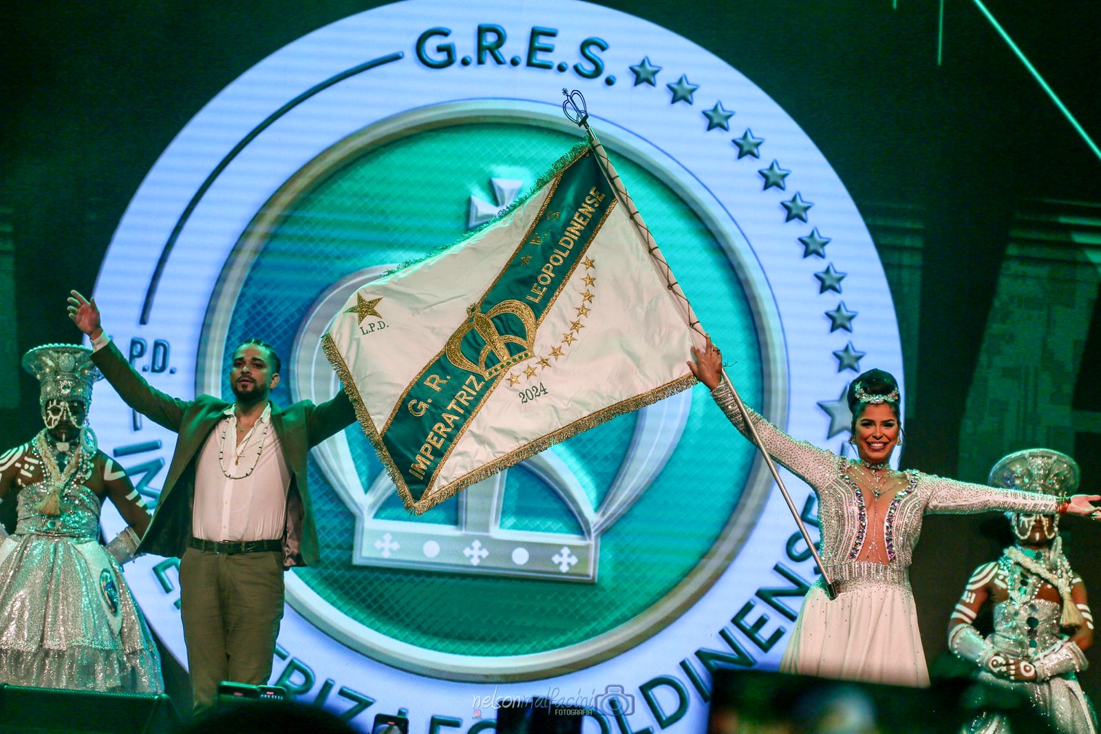 Audição feminina da Imperatriz Leopoldinense seleciona mulheres para ala coreografada