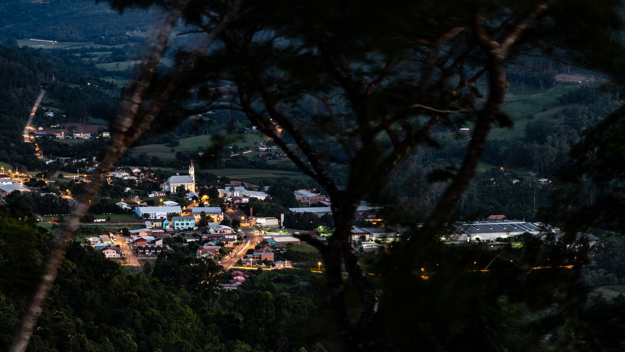 Previsão do tempo hoje no Rio Grande (RS) com dia nublado