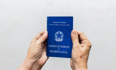 7 anos após reforma trabalhista: Insatisfação dos trabalhadores autônomos que querem carteira assinada