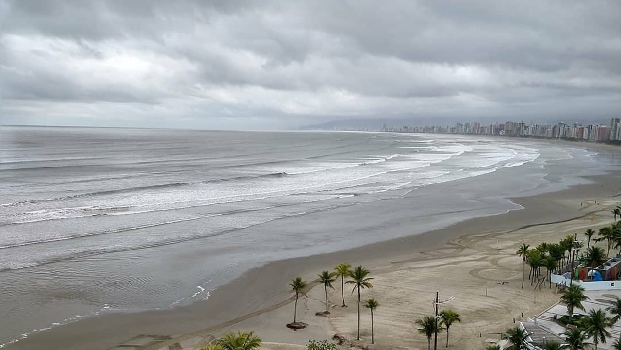 Balneário Camboriú hoje: Chuva e temperaturas de 19,1°C - Prepare-se para um dia de clima instável