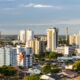 Tempo instável em Bauru: Prepare-se para o calor e a chuva