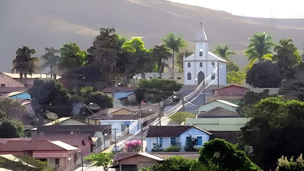 Menor cidade do Brasil? Serra da Saudade te surpreenderá!