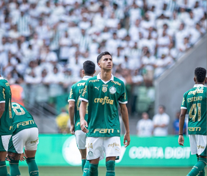 Palmeiras e seus jovens talentos! Vitor Reis e Naves entre os melhores zagueiros sub-23