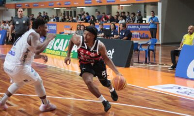 Flamengo x São José pelo NBB (Foto: Léo Lenzi/Agência NTZ)