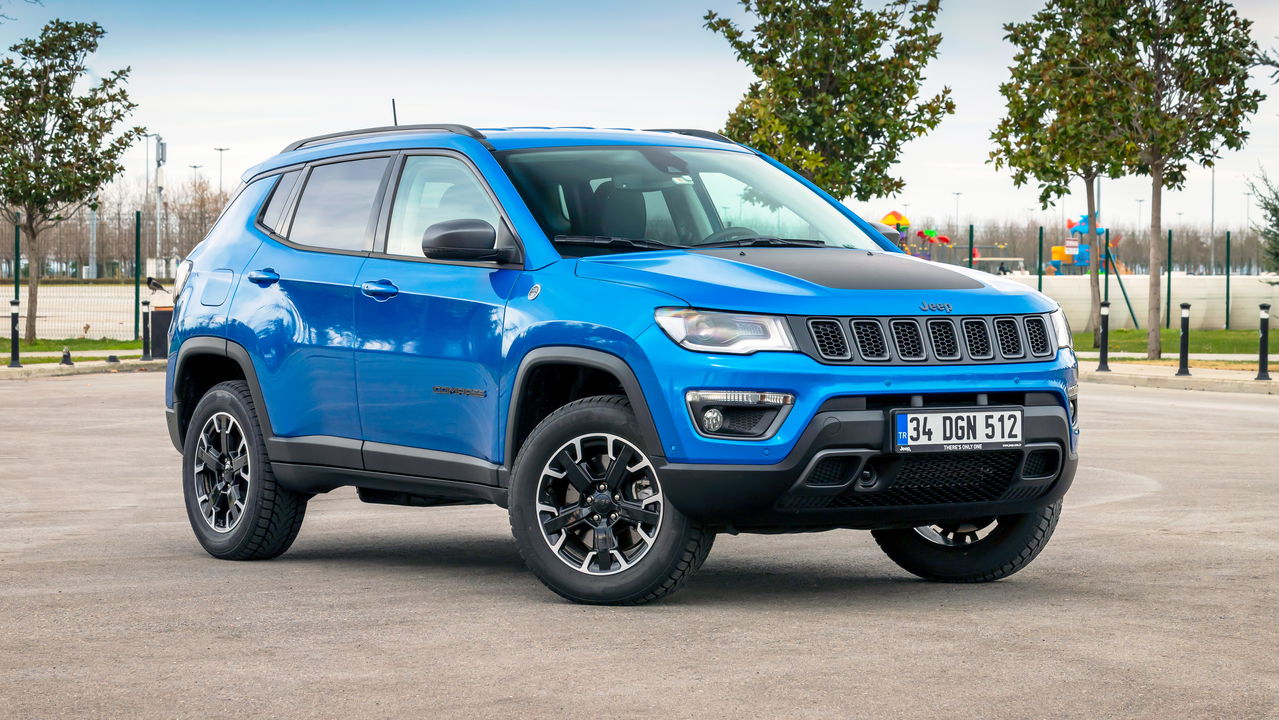 Oferta x Demanda: o que explica a queda nos preços do Jeep Compass?