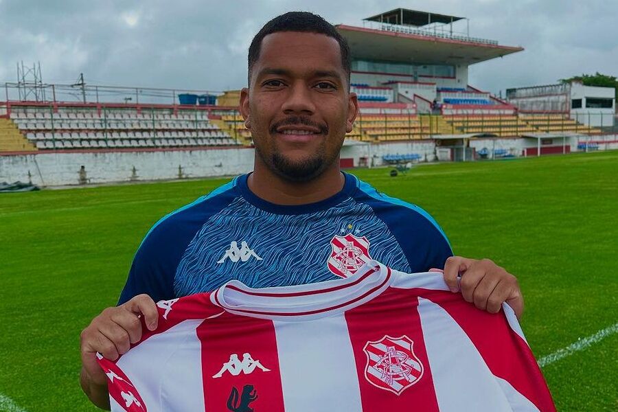 Fabinho apresentado no Bangu (Foto: Divulgação/Bangu)