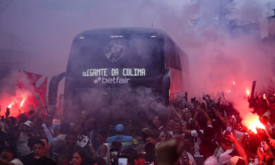 Torcida do Vasco em São Januário (Foto: Dikran Sahagian/Vasco)