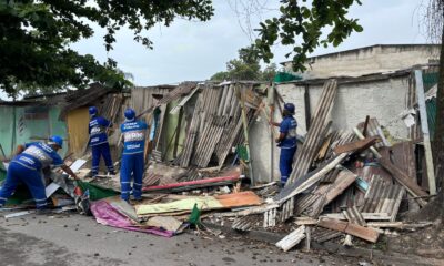 Construções irregulares são demolidas na Zona Oeste do Rio