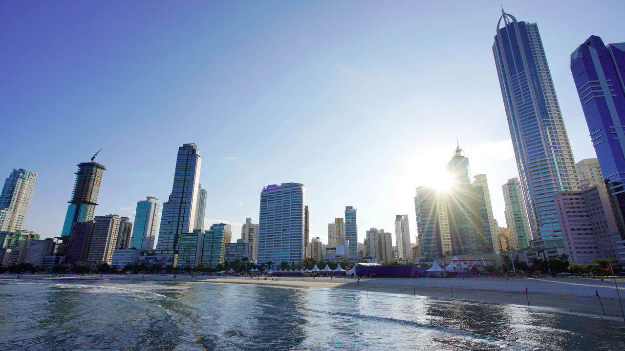 Previsão do tempo em Balneário Camboriú: Confira os detalhes!