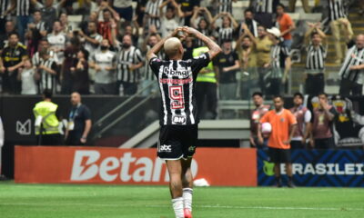 Deyverson provoca torcida rival relembrando Libertadores de 2021