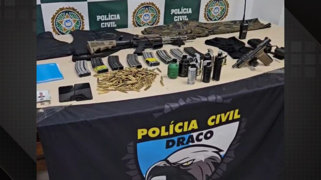 Polícia apreende armas de guerra e prende suspeito de homicídio em Del Castilho