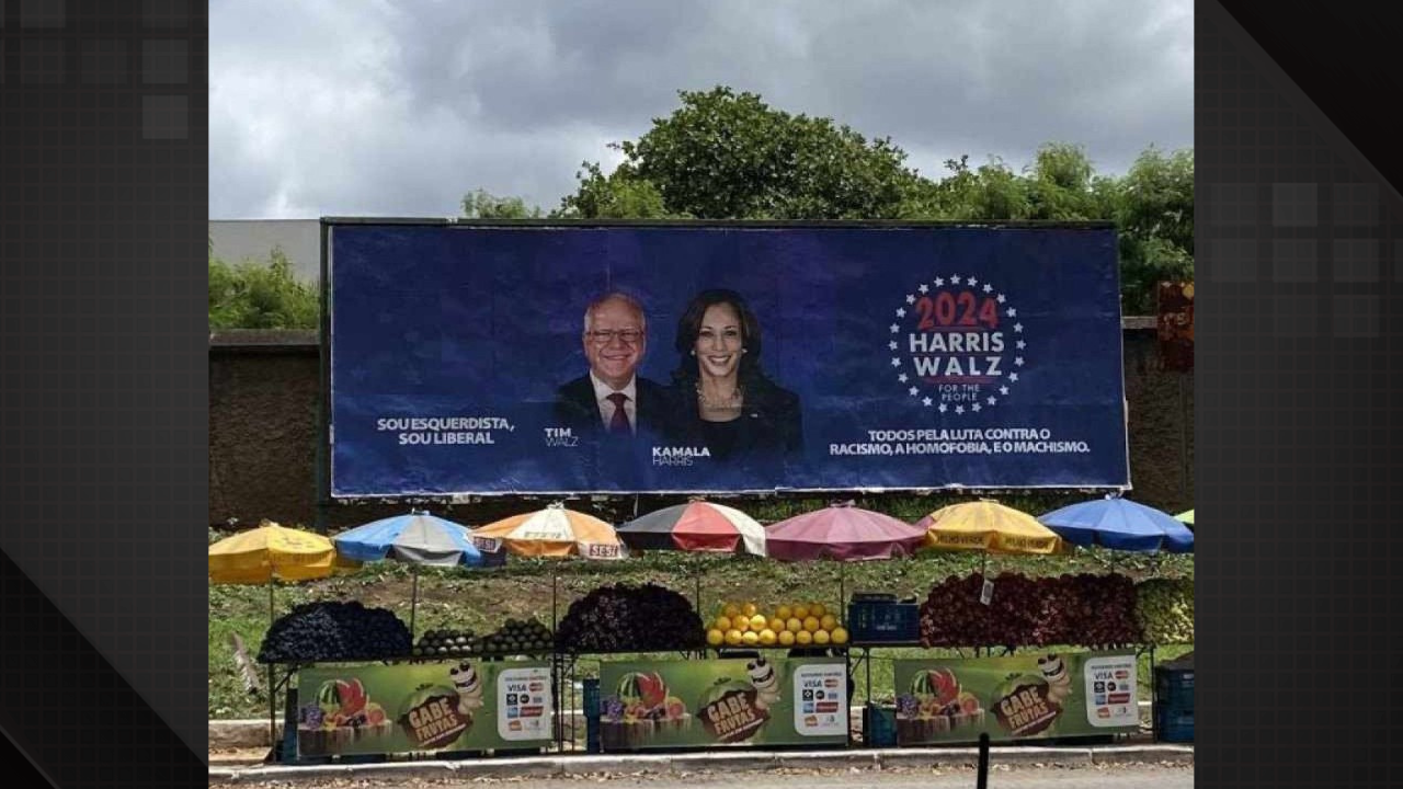 Outdoors em apoio a Kamala Harris e Donald Trum foram espalhados pela cidade