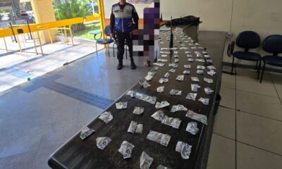 O material apreendido foi levado para a 81ª Delegacia de Polícia (Itaipu). Foto: Divulgação