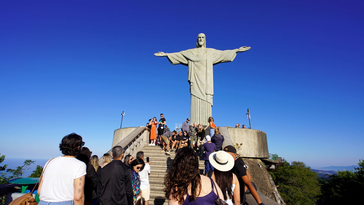 Verão carioca: Sol, chuva e muito calor com temperaturas de até 27°C