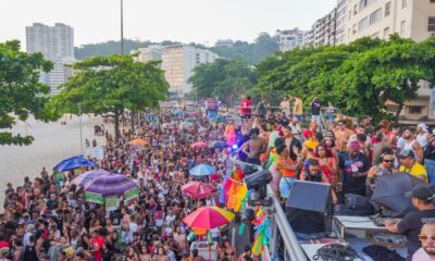 A concentração será às 13h, em frente ao prédio da Reitoria da Universidade Federal Fluminense (UFF), e o desfile seguirá por toda a orla de Icaraí.