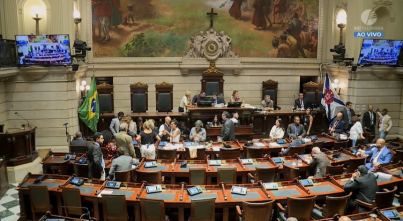 A aprovação ocorreu em meio a uma verdadeira batalha nas ruas e dentro da Câmara. Foto: Reprodução