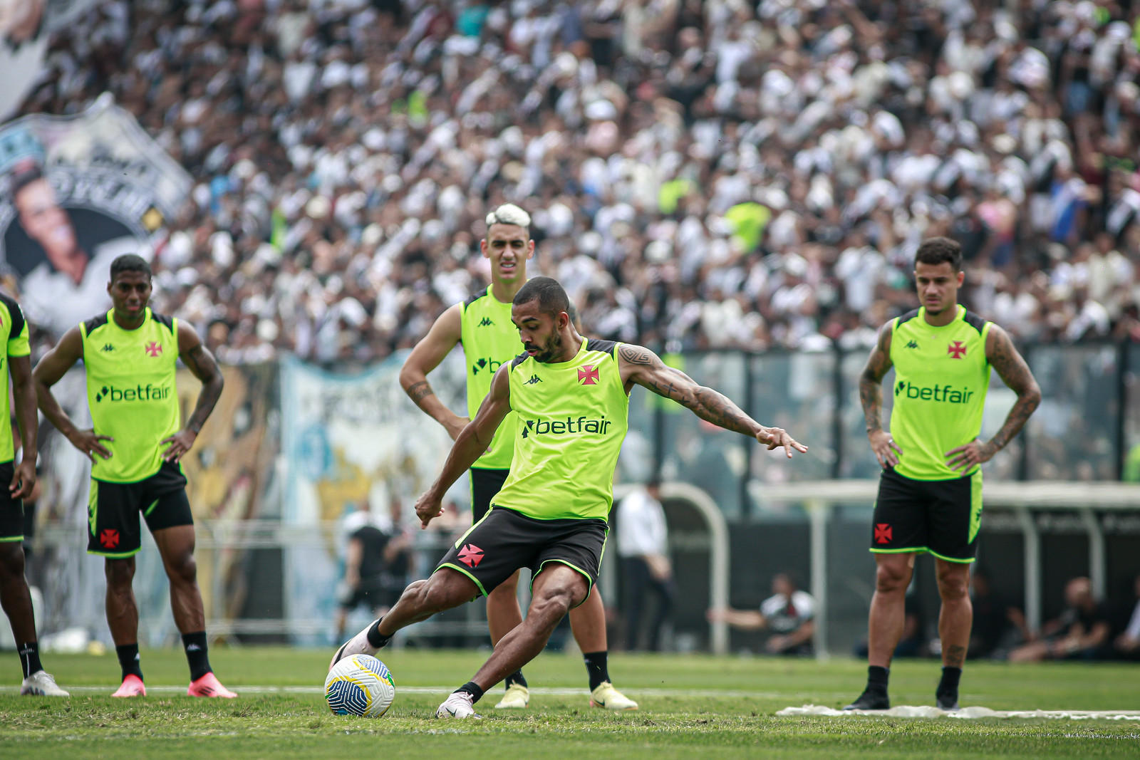 Treino do Vasco em jogo-treino (Foto: Dikran Sahagian/Vasco)