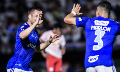 Atuações do Cruzeiro contra o Red Bull Bragantino: Ramiro salva no fim