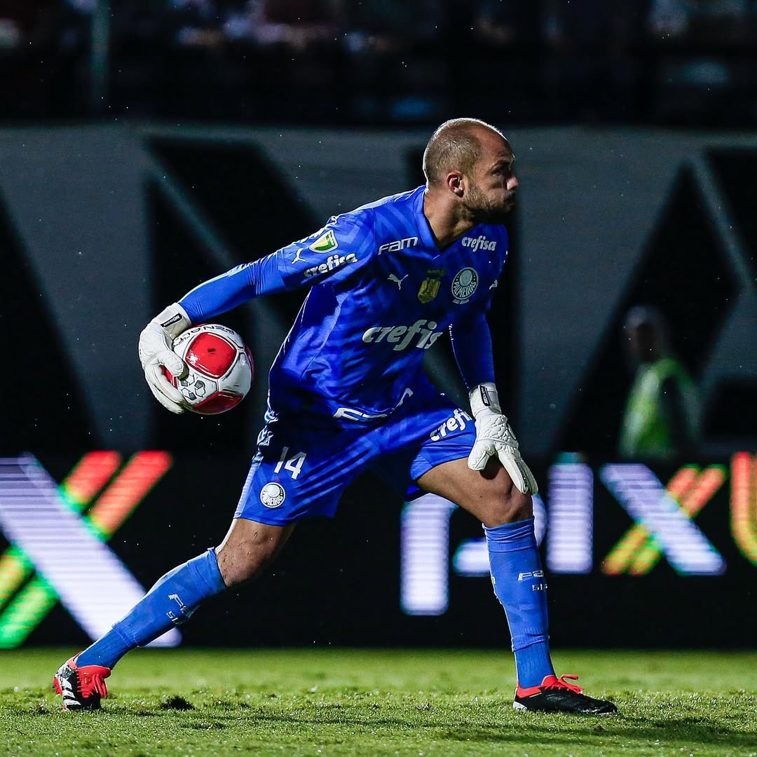 Marcelo Lomba renova com Palmeiras: Qual será o papel do goleiro até 2025?