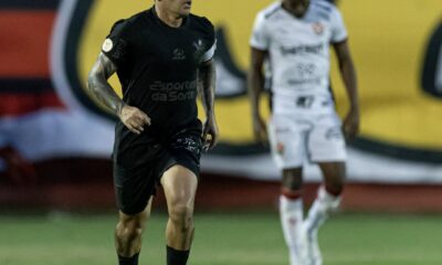 Corinthians surpreende com transferências de Fagner e Pedro Henrique