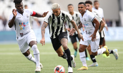 Botafogo x Maricá (Foto: Vitor Silva/Botafogo FR)