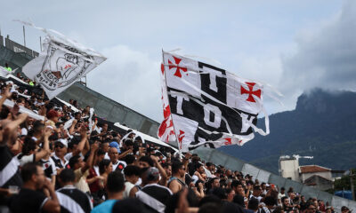 Torcida do Vasco em São Januário (Foto: Dikran Sahagian/Vasco)