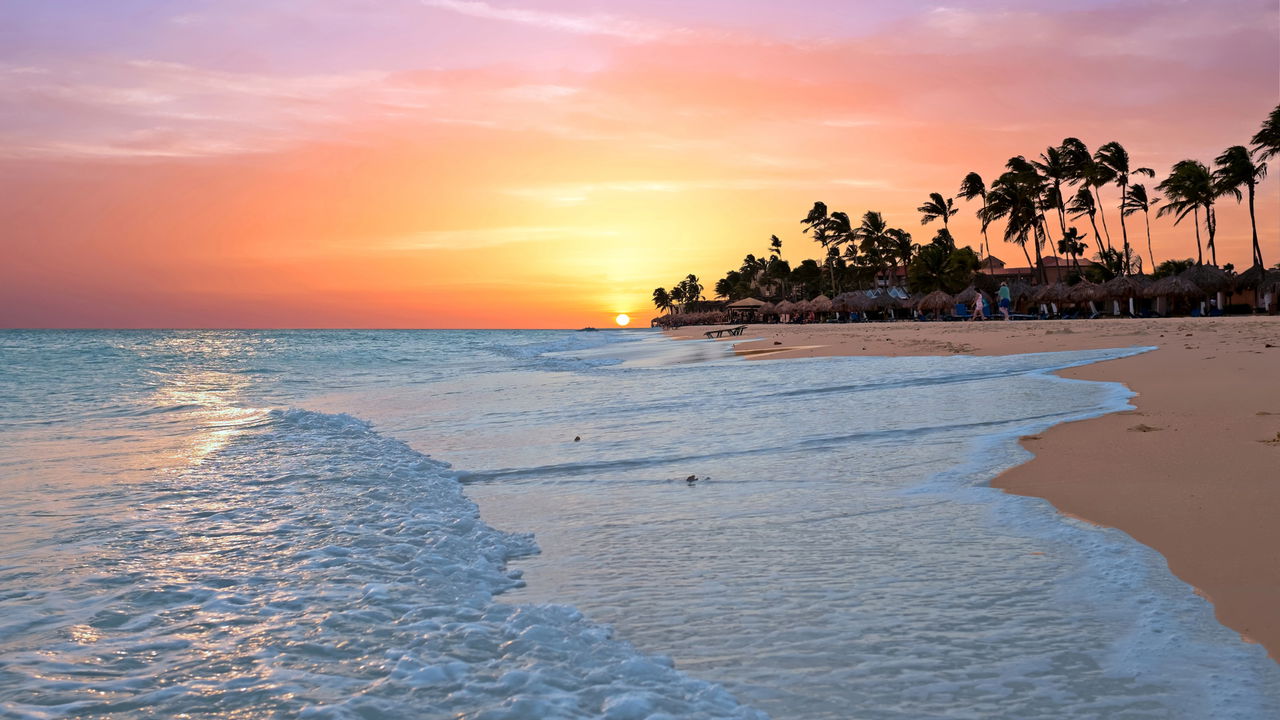 Aruba: O paraíso caribenho com praias de areia branca e cultura vibrante