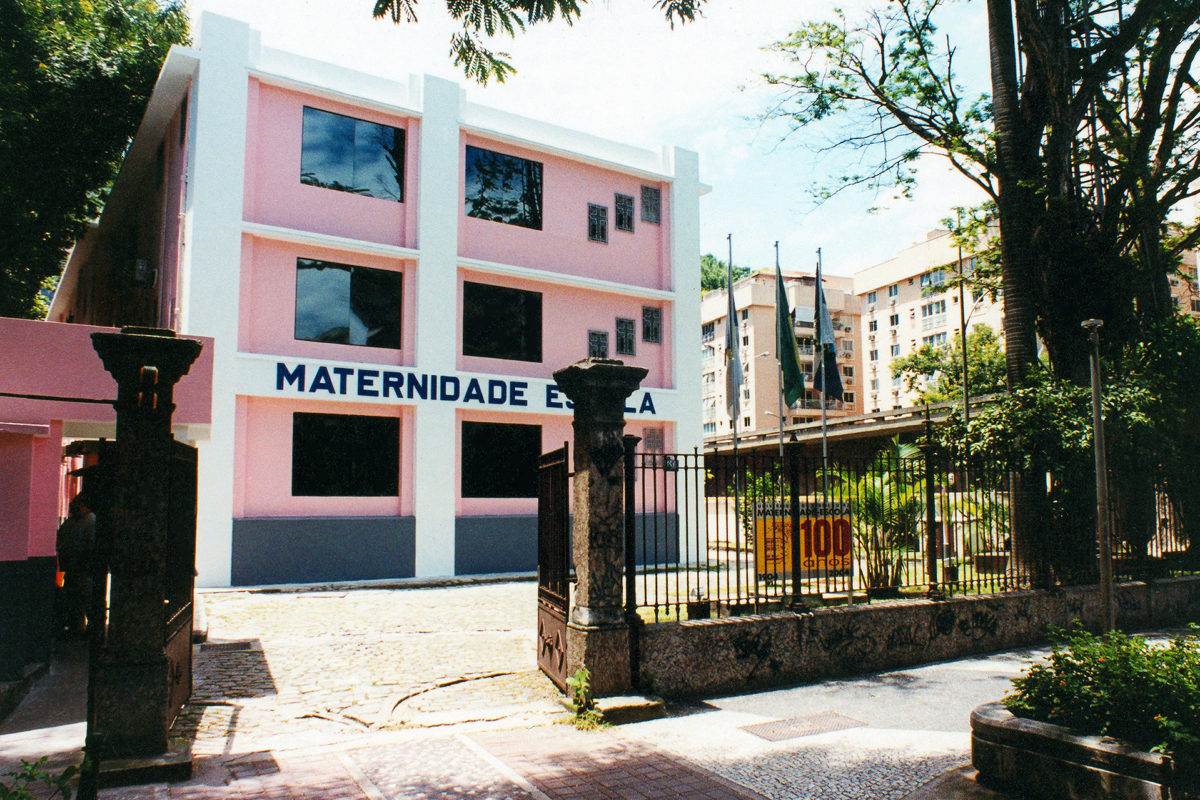 faixada da aternidade escola ufrj