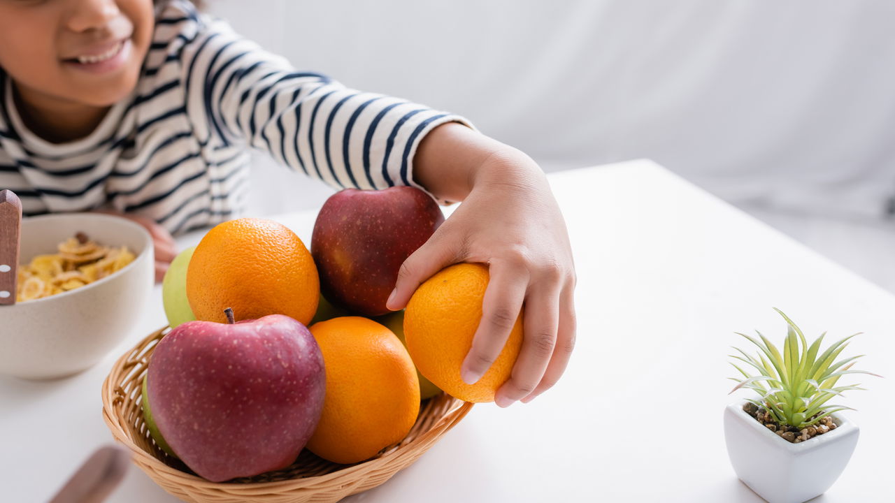 Alimentação infantil (Créditos: depositphotos.com / HayDmitriy)