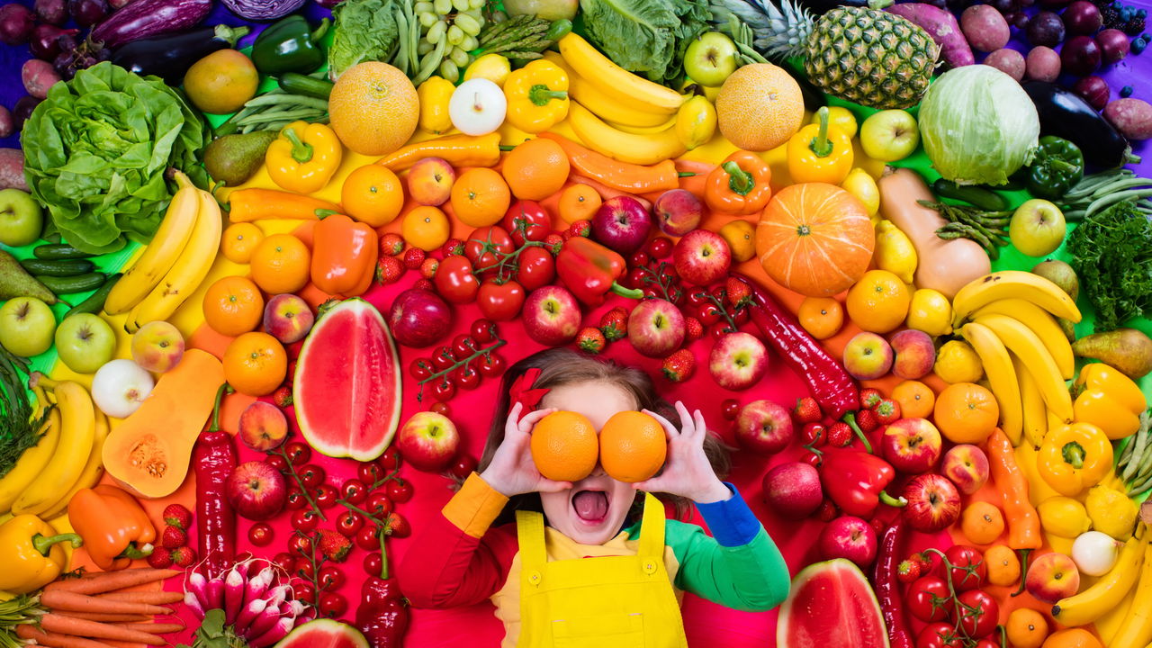 O poder das frutas na infância: Benefícios que você precisa conhecer