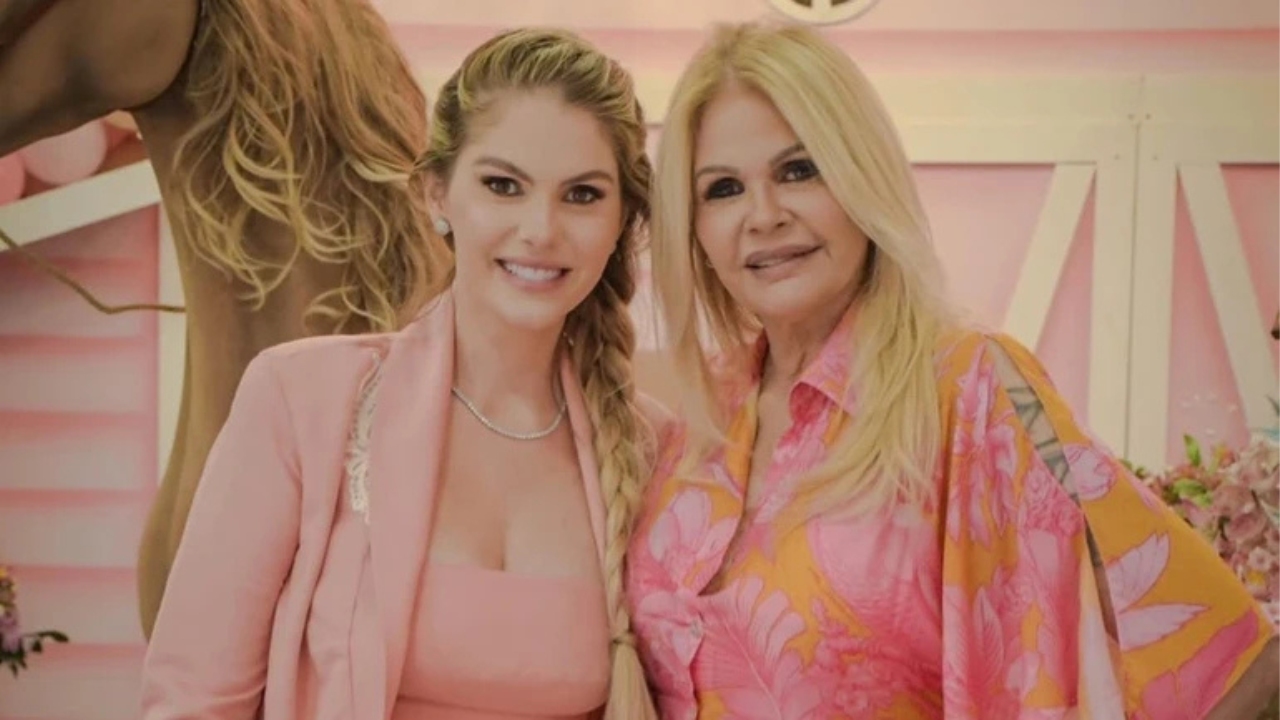 Bárbara Evans e Monique Evans - Reprodução Instagram