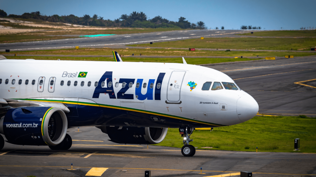 Azul lança voos diretos para Bariloche e Mendoza no Brasil