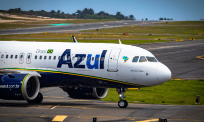 Azul aumenta voos suspensos para 16 cidades